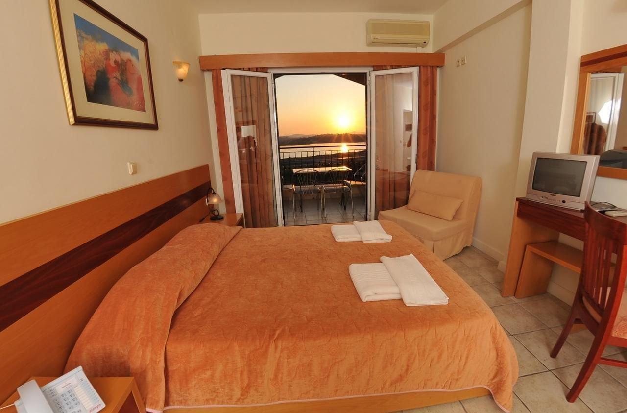 Corfu Hellinis Hotel Kanoni  Exteriér fotografie